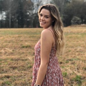 Meet your Posher, Caroline